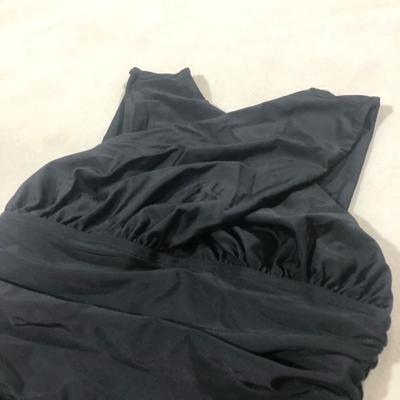 Lapaya Front Criss Cross Ruched One Piece Swimsuit - Picture 2 of 6